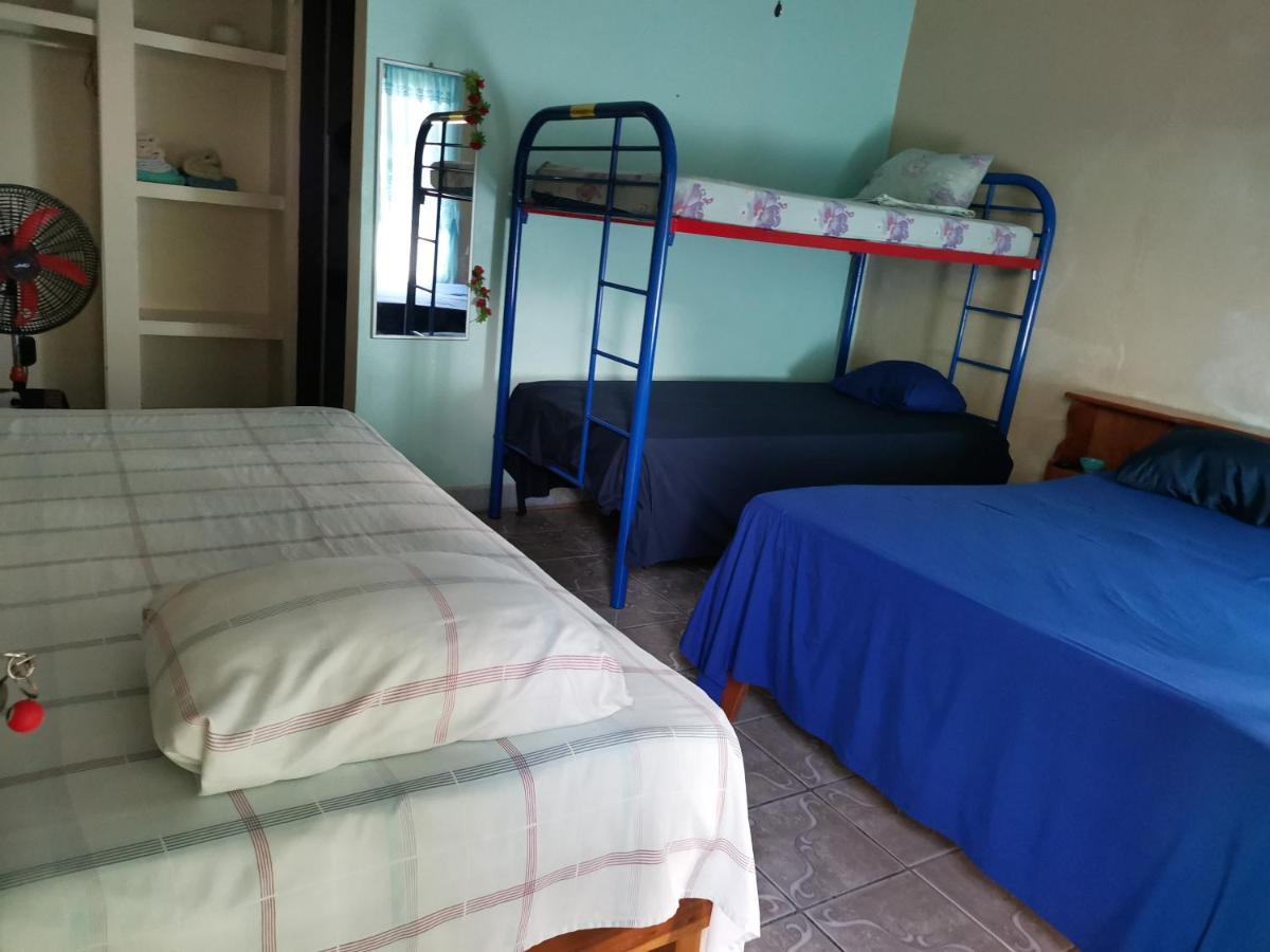 Cabinas Mitchaelle'S Puerto Viejo de Talamanca Exteriér fotografie