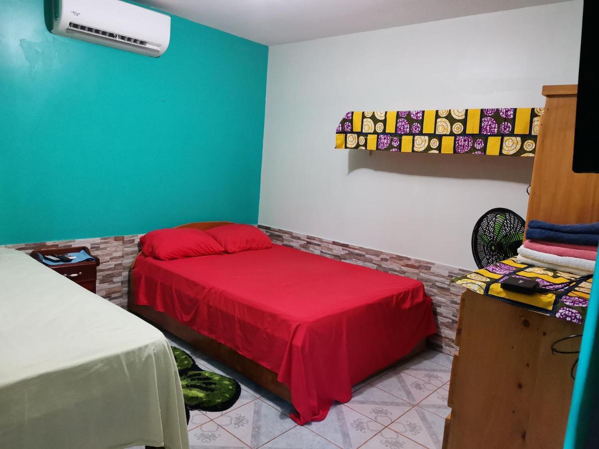 Cabinas Mitchaelle'S Puerto Viejo de Talamanca Exteriér fotografie